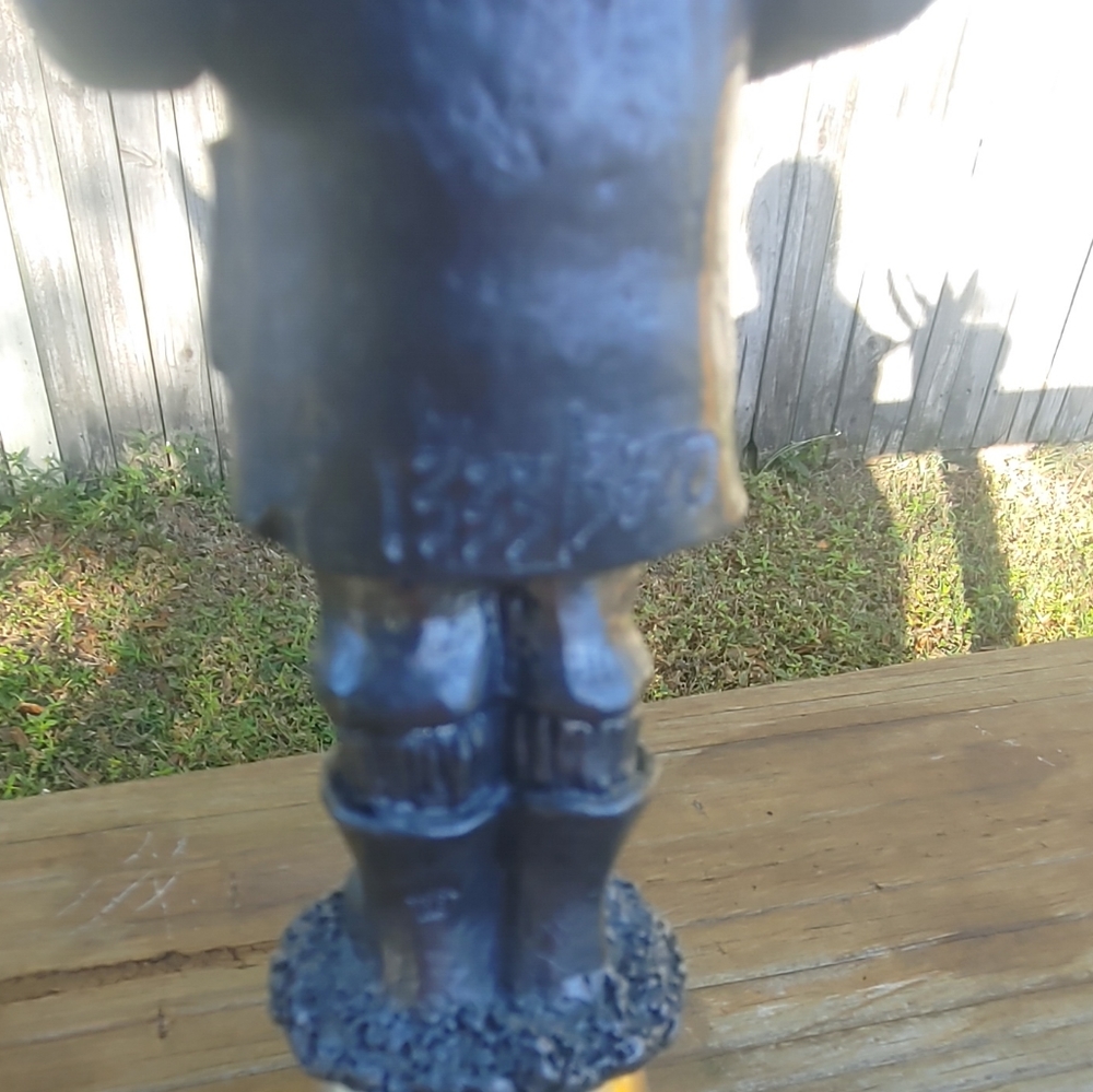 Michael Ricker The Caroler Boy Bell - Picture 7 of 9